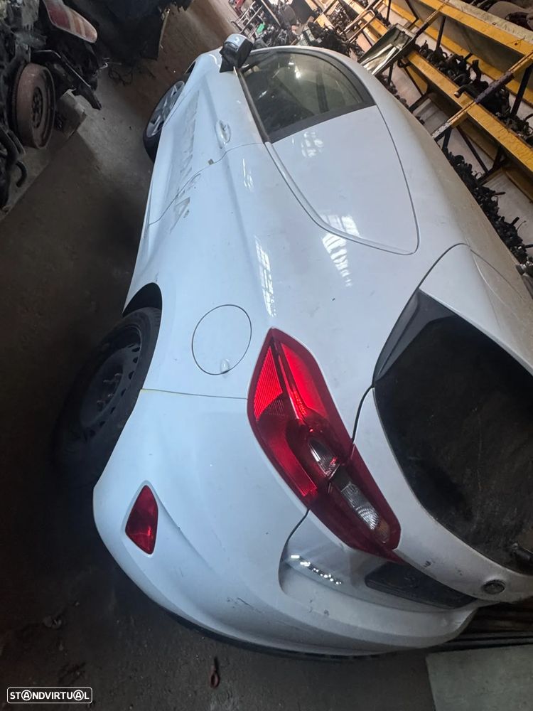 Ford Fiesta VII 1.5 tdci ano 2021ref motor: DV5FDA para peças - 3