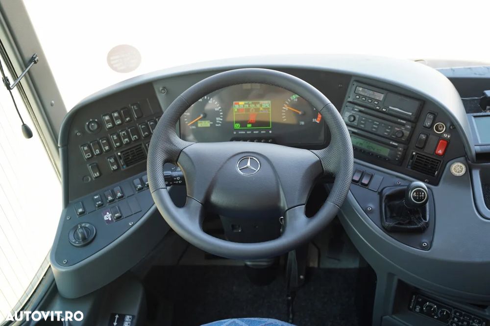 Mercedes-Benz TOURISMO RHD / EURO 6 / - 23