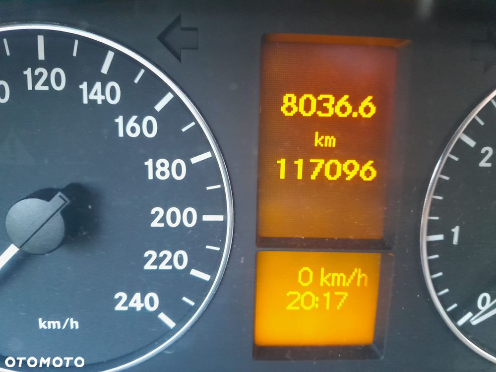 Mercedes-Benz Klasa A 170 Avantgarde - 11