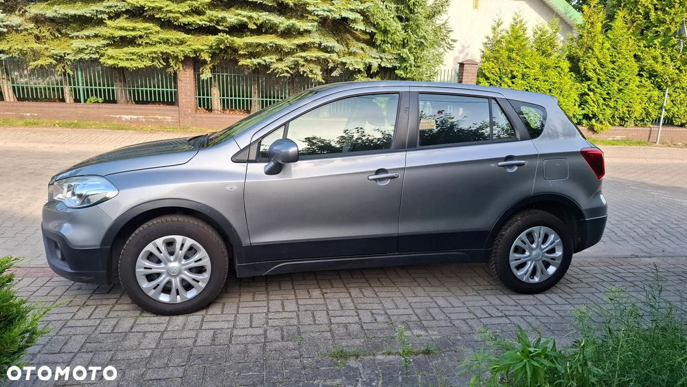 Suzuki SX4 S-Cross 1.0 T Comfort - 4