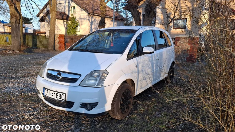 Opel Meriva - 8