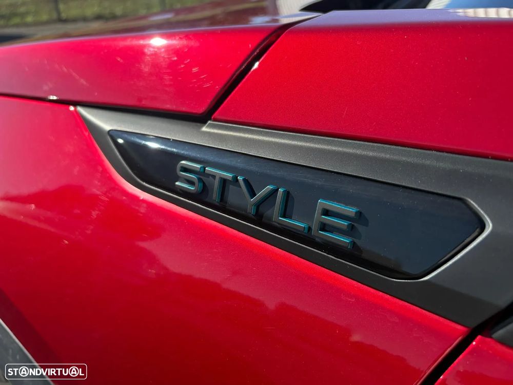 Peugeot 2008 1.2 PureTech Style - 16