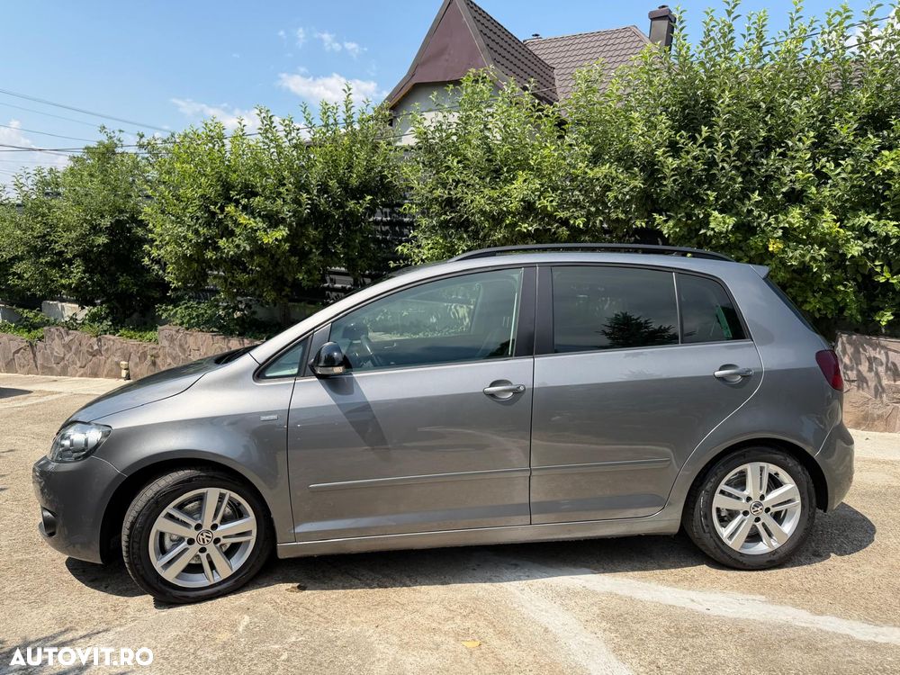 Volkswagen Golf 2.0 TDI DPF BlueMotion Technology MATCH - 9