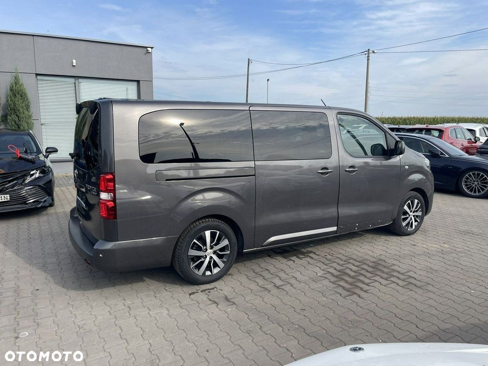 Toyota Proace Verso 2.0 D4-D Long VIP - 2