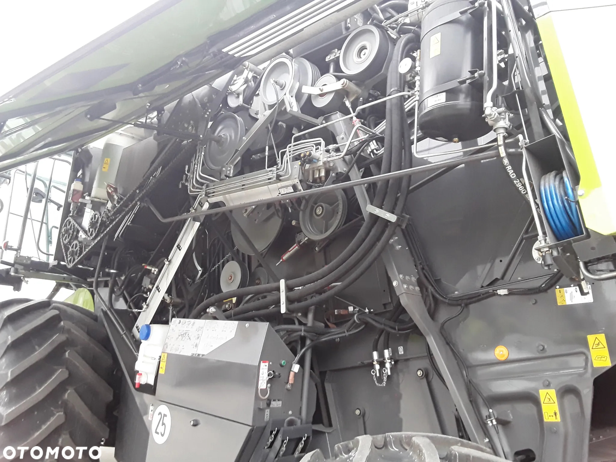 Claas TRION 660 - 12