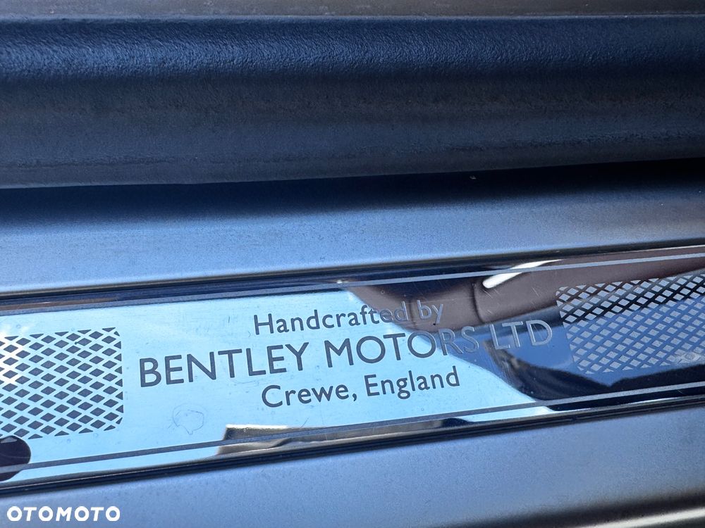 Bentley Flying Spur W12 - 38