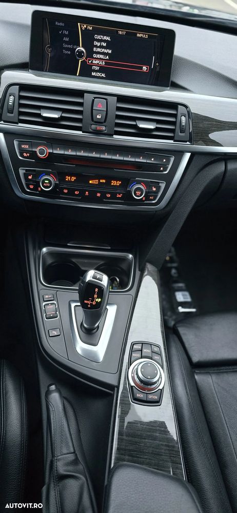 BMW Seria 3 320d GT Aut. Luxury Line - 12