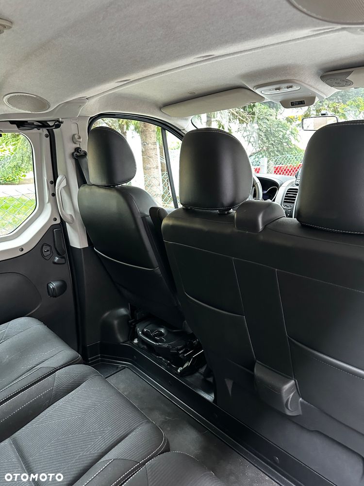 Renault Trafic - 14
