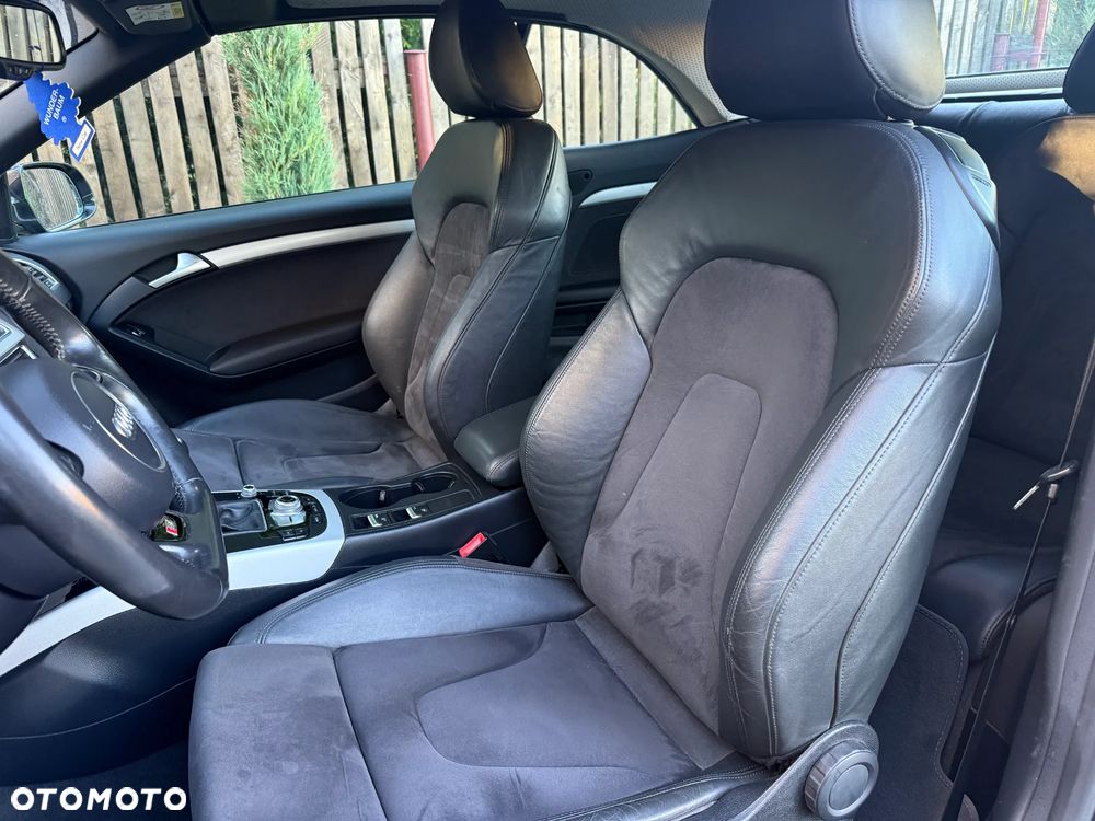 Audi A5 Cabrio 2.0 TDI DPF (clean diesel) - 11