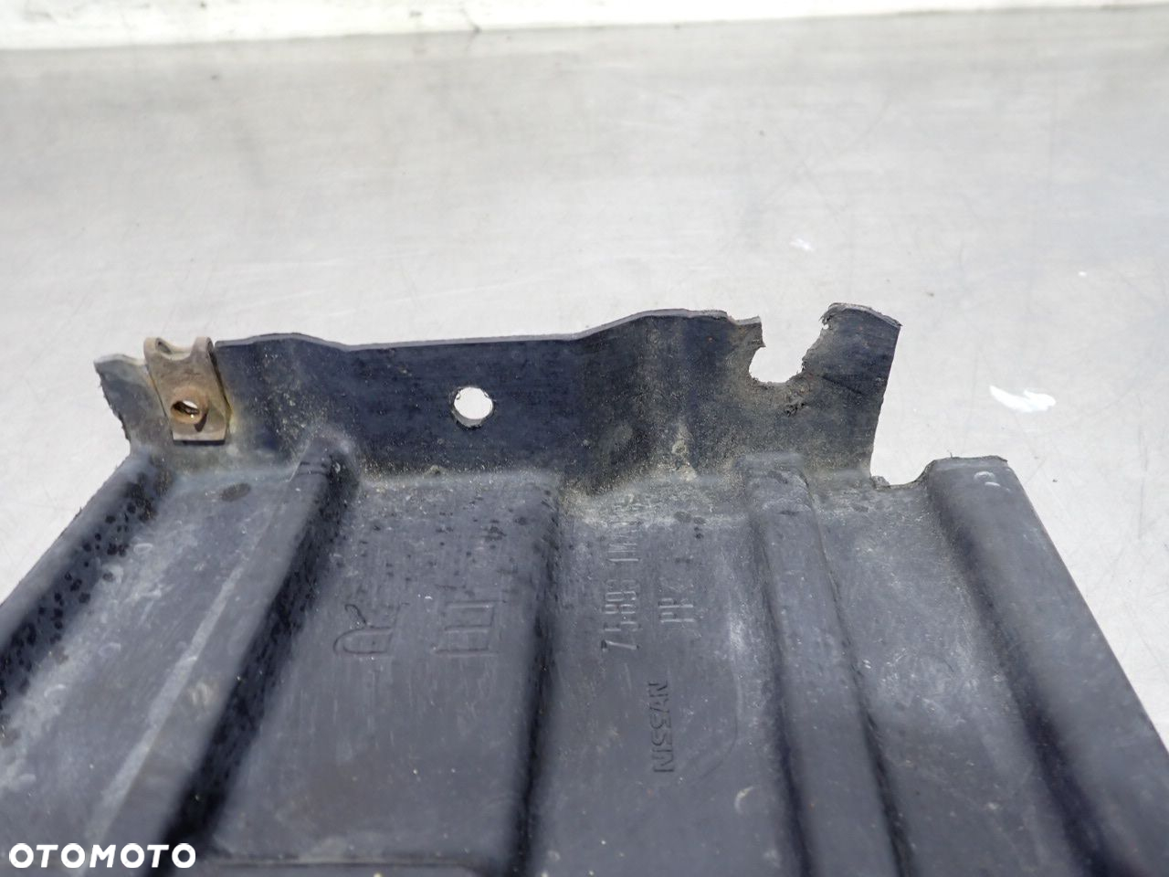 OSŁONA PODWOZIA PRAWY PRZÓD INFINITI M37X 75893-1MA0A - 5