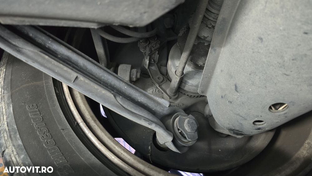 Mercedes-Benz E - 15