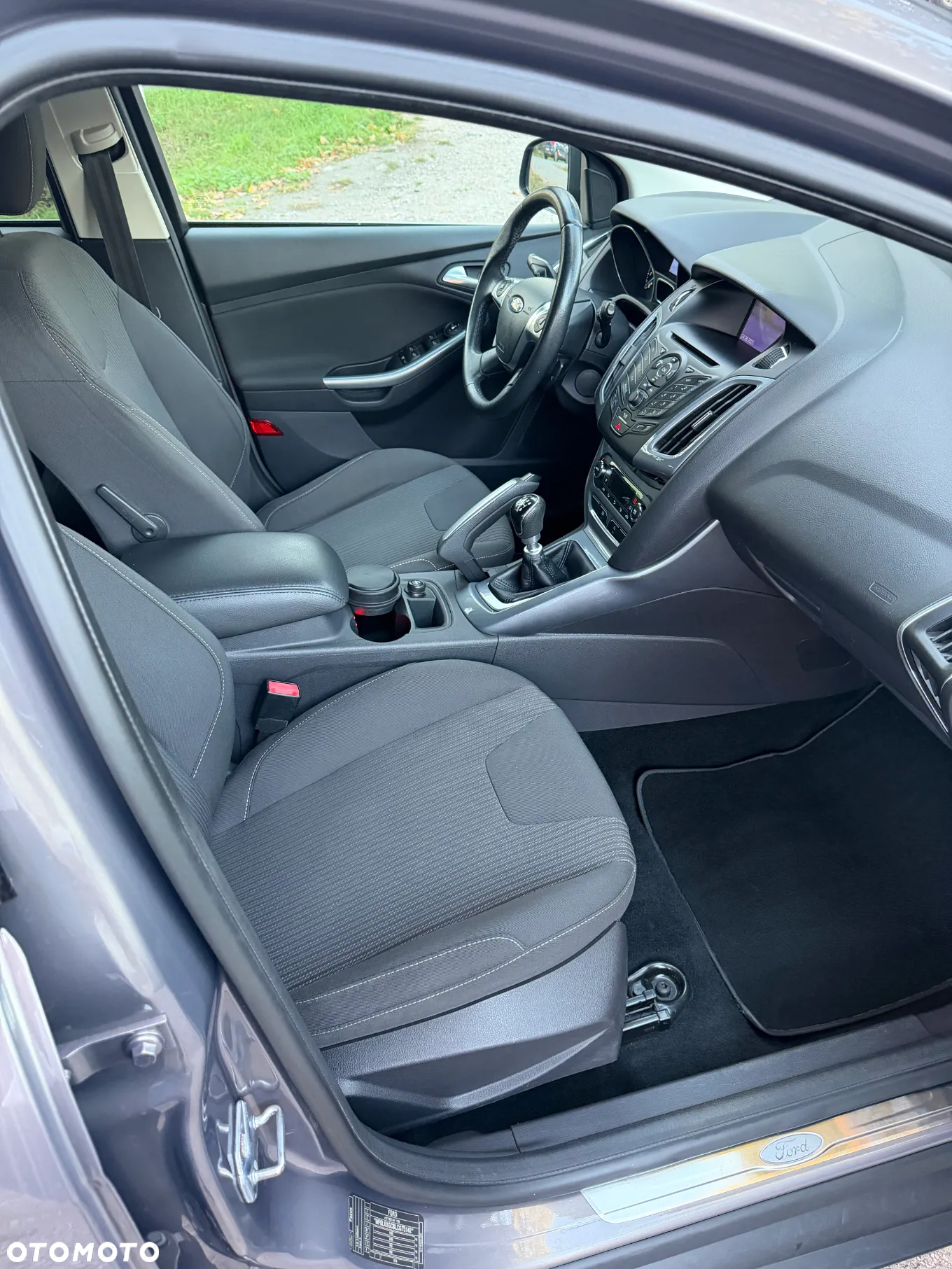 Ford Focus 1.6 EcoBoost Titanium - 13