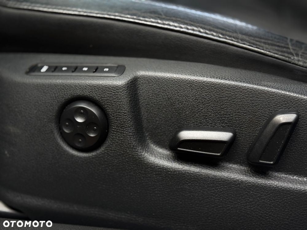 Skoda Superb 2.0 TDI Green tec DSG Elegance - 9