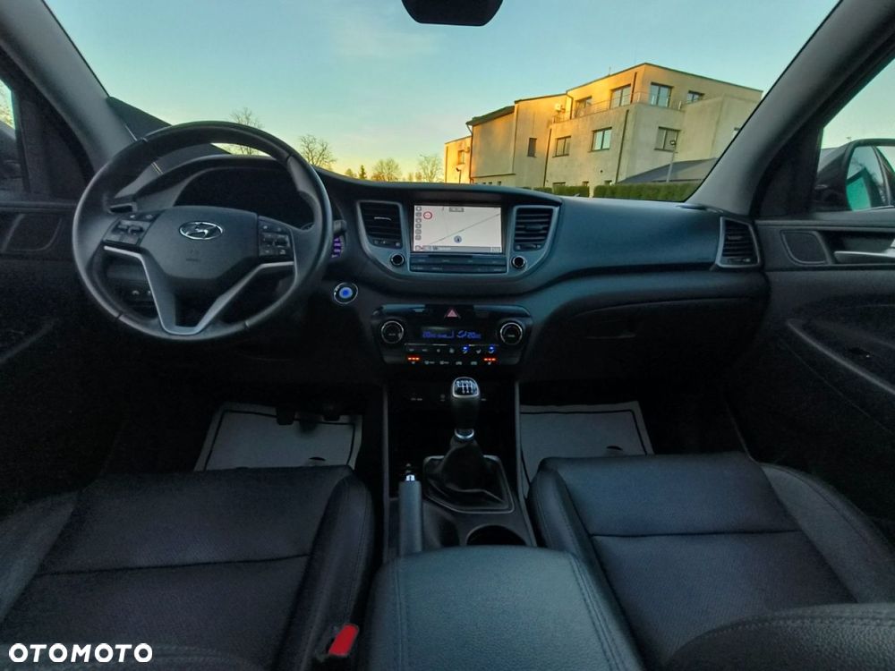Hyundai Tucson - 8