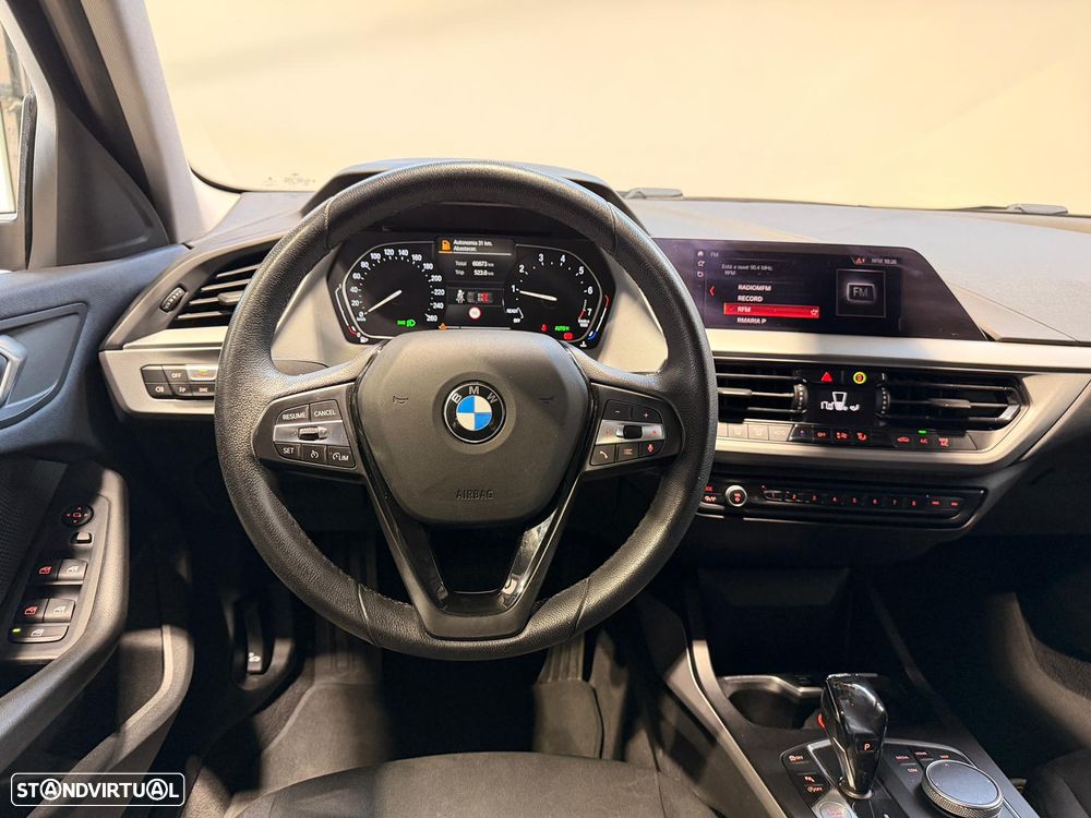 BMW 118 i Auto - 13
