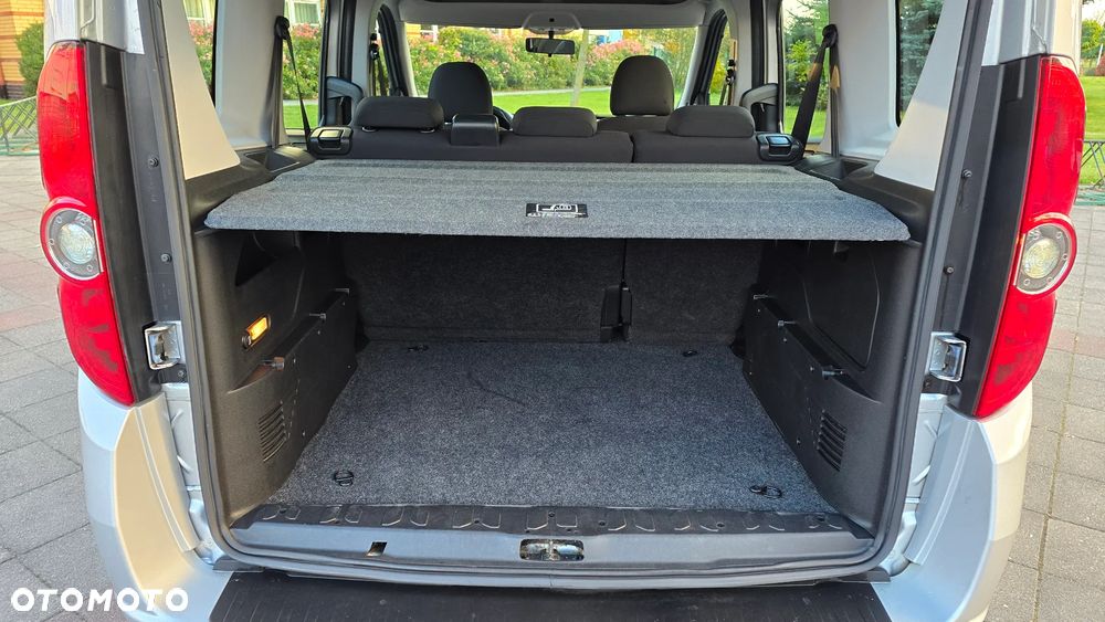 Opel Combo - 26