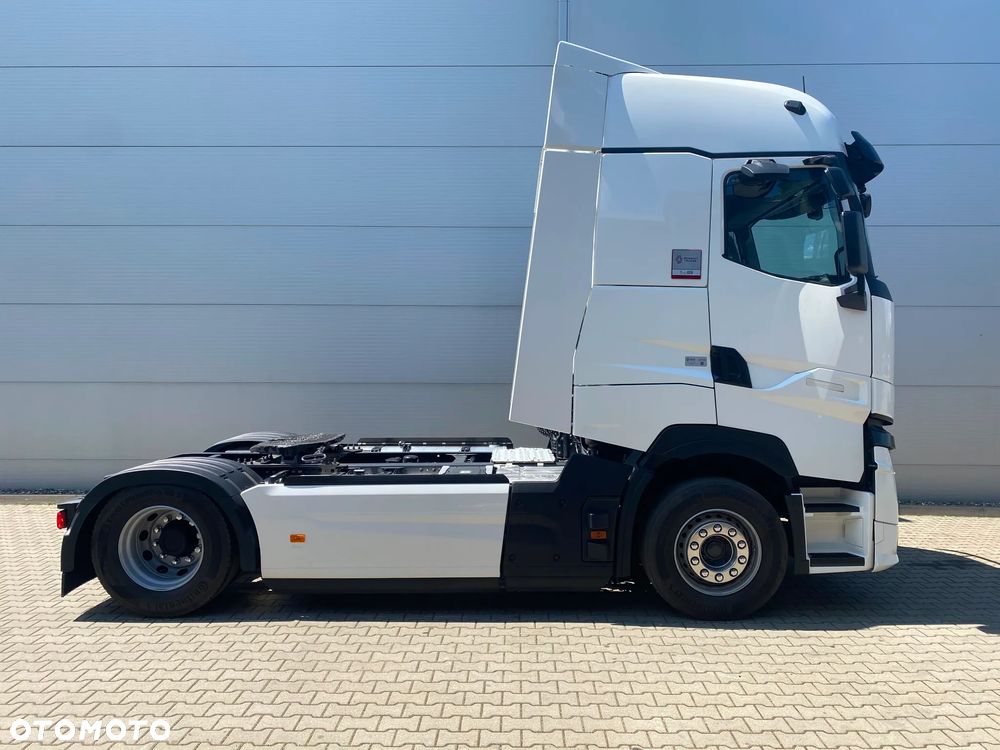 Renault T520 EVO 2025 (LIFT) HIGH CAB (STANDARD) - 9