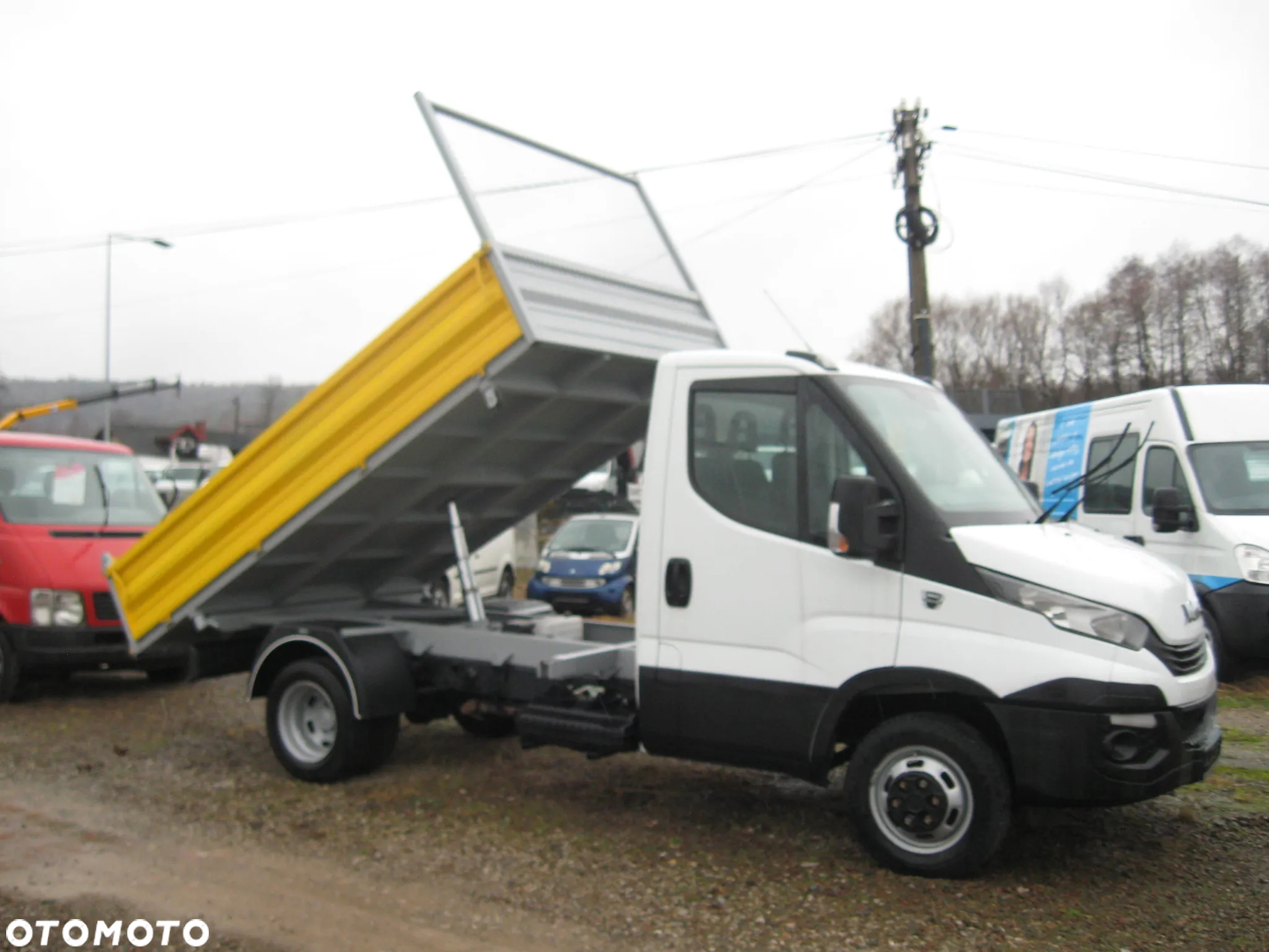 Iveco DAILY 35C. ORYGINALNA WYWROTKA NA 3- STRONY. 3,65-M. - 25