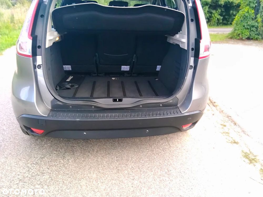 Renault Scenic 1.4 16V TCE Expression - 11