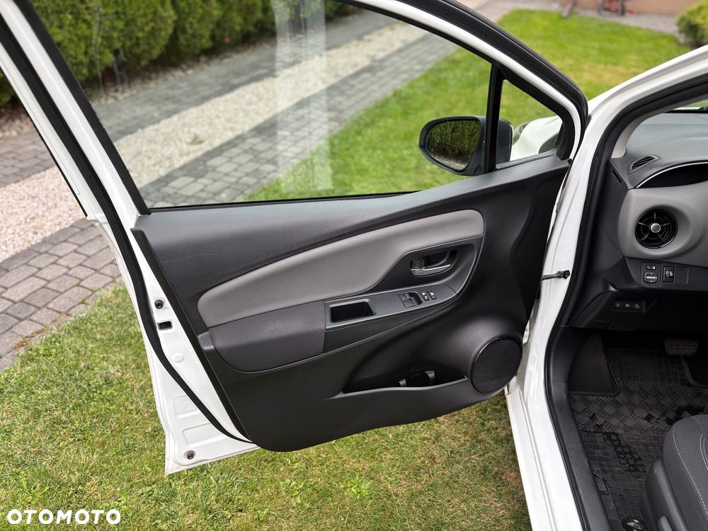Toyota Yaris - 9