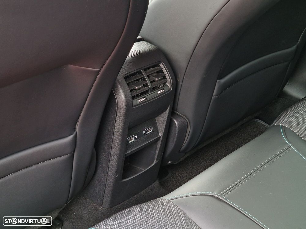 Peugeot 308 1.2 PureTech Allure Pack EAT8 - 15