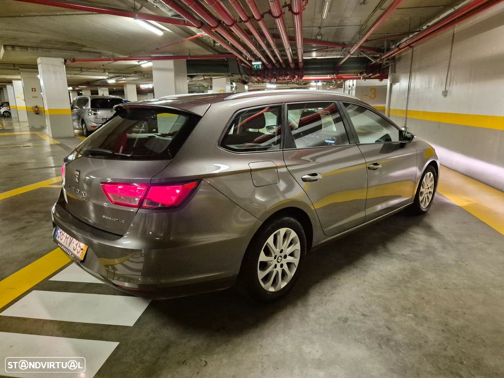 SEAT Leon ST 1.6 TDI Style Ecomotive - 9