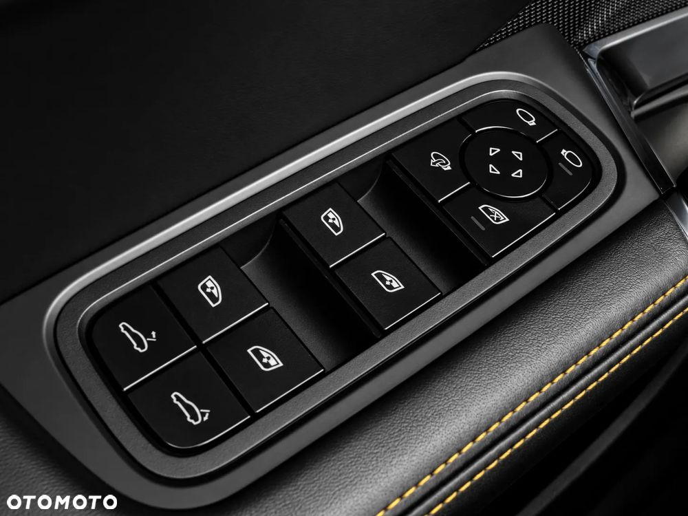 Porsche Cayenne Turbo - 20