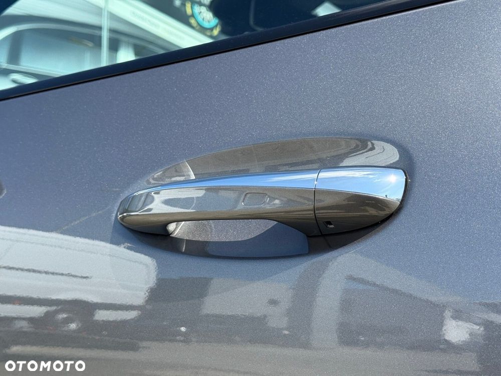 Mercedes-Benz GLA 200 d AMG Line - 14