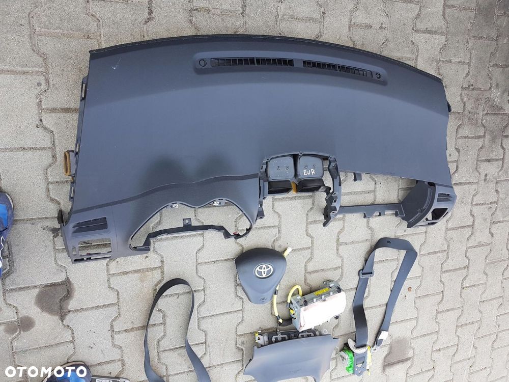 TOYOTA AURIS I 06-09r DESKA KONSOLA PASY PODUSZKI AIRBAG KPL - 3