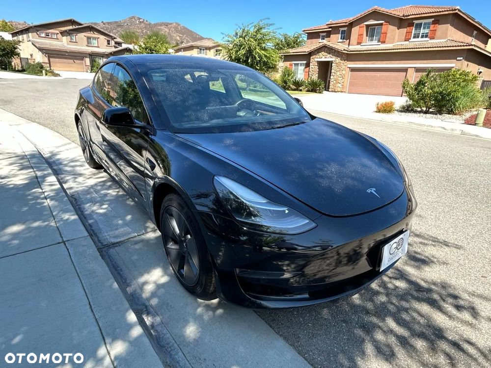 Tesla Model 3 Standard Reichweite Plus Hinterradantrieb - 1