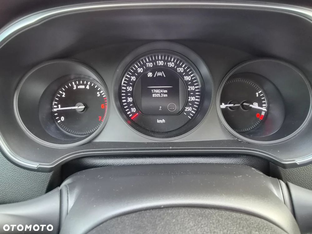 Renault Megane ENERGY TCe 100 LIMITED - 7