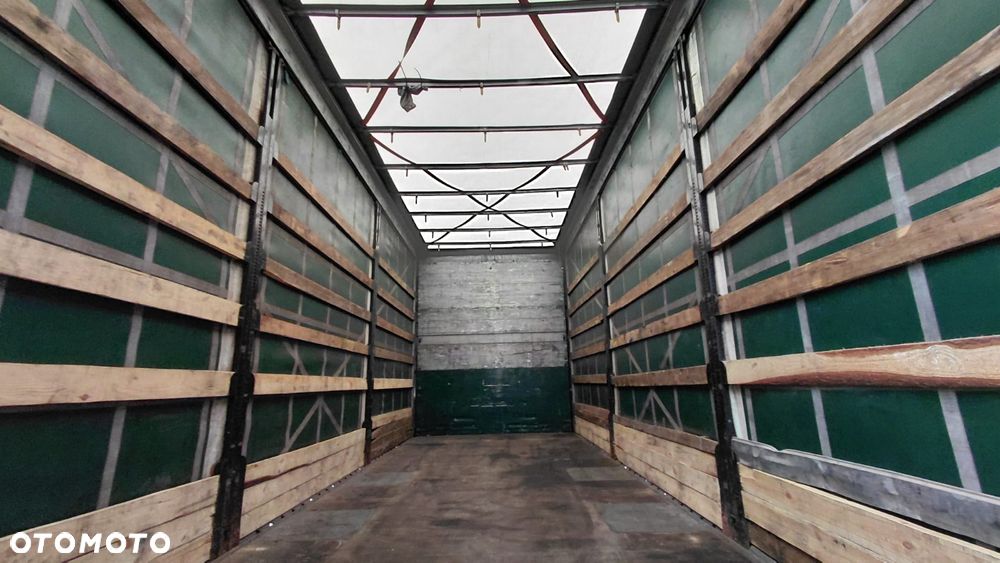 Zabudowa firanka 7.75x 2.5x 2.95 rama  86 cm - 2