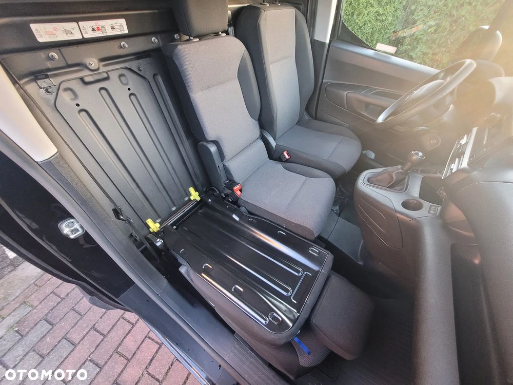 Toyota Proace city - 13