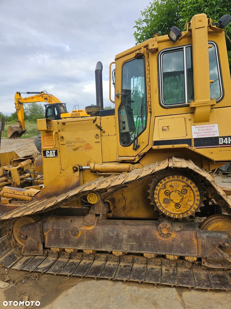 Caterpillar D4 CAT - 5