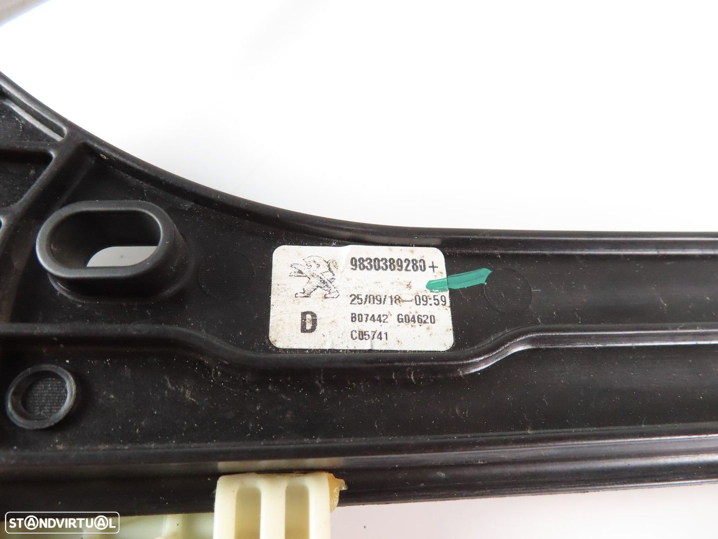 Elevador da Porta com Motor Direito Usado / Original PEUGEOT 3008 SUV (M_) 98303... - 3