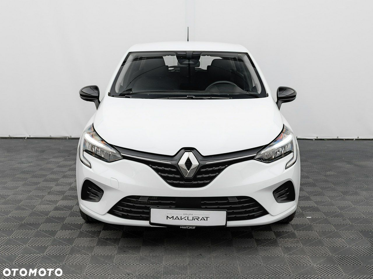 Renault Clio 1.0 TCe Equilibre - 8