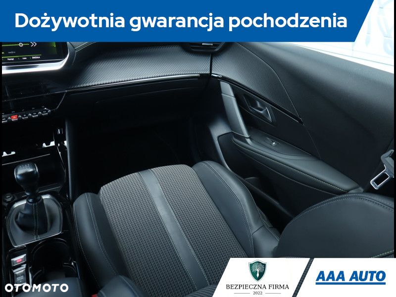 Peugeot 208 - 9