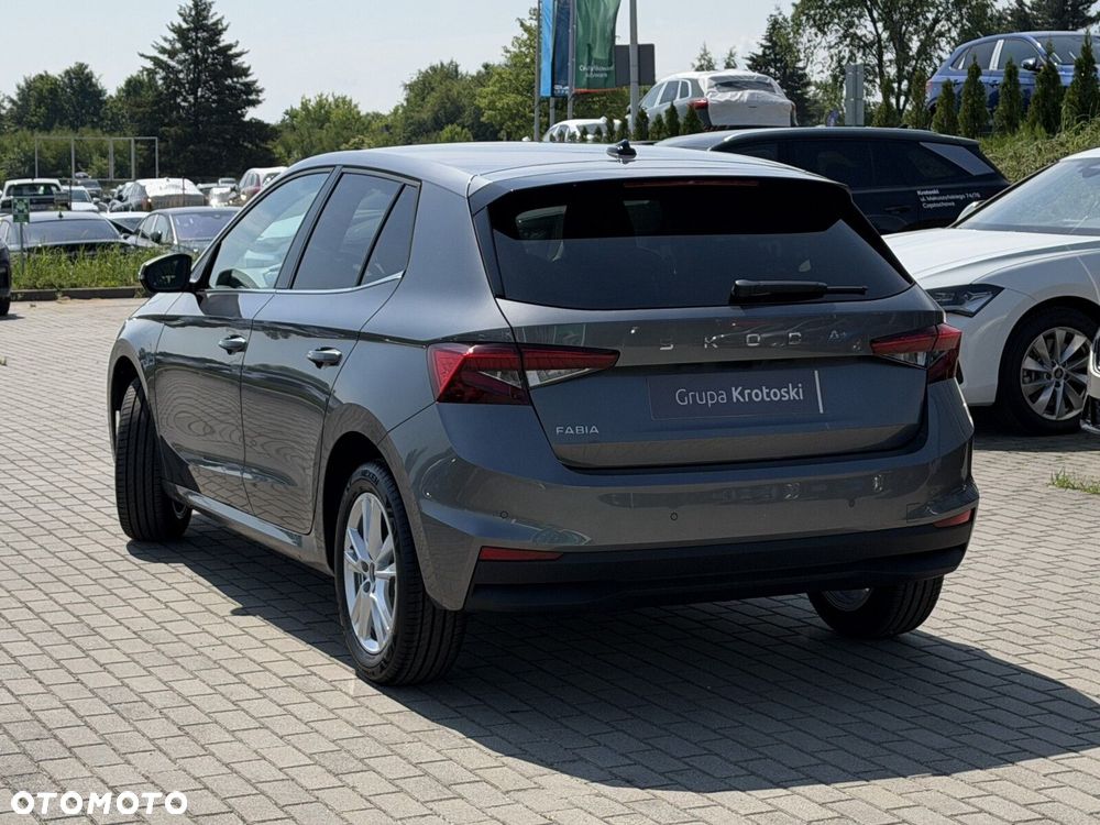 Skoda Fabia 1.0 TSI Drive DSG - 7