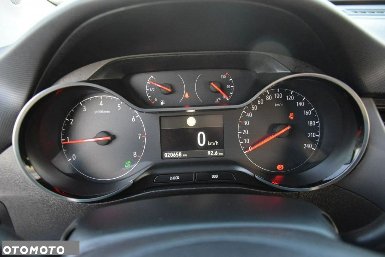 Opel Crossland X 1.2 Start/Stop Innovation - 28