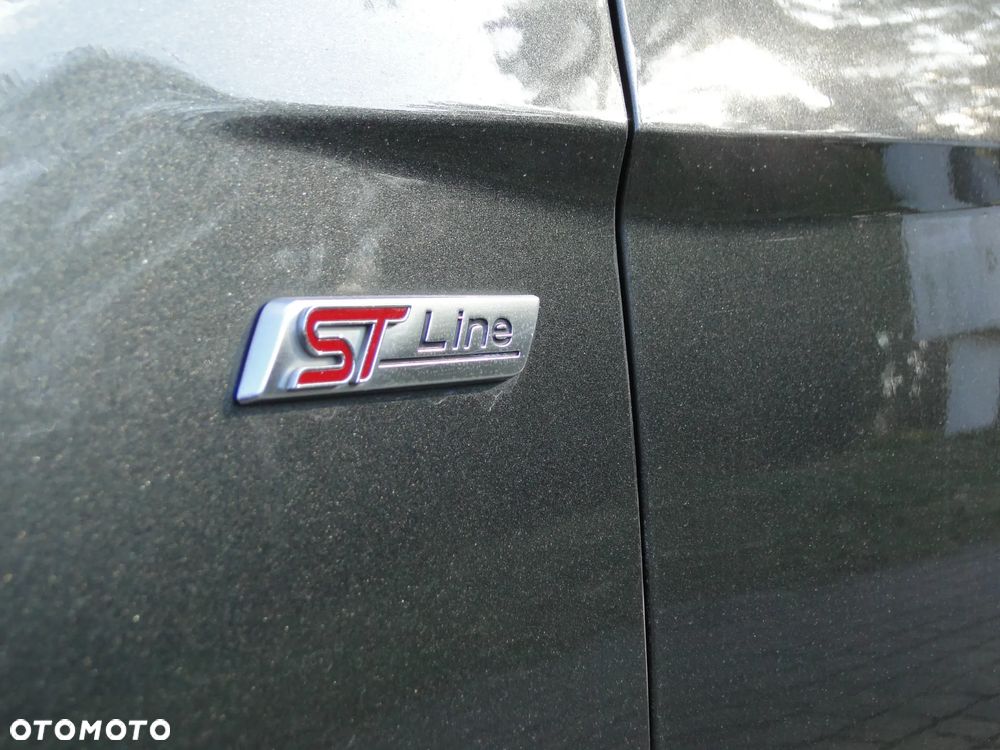 Ford Focus SW 1.5 EcoBoost S&S ST-LINE X - 2