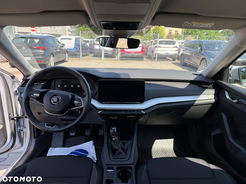 Skoda Octavia 1.5 TSI Drive Essence - 9