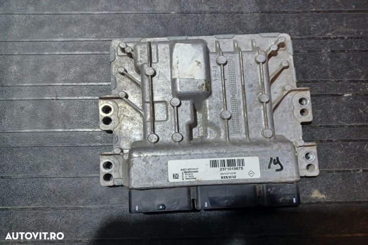 Calculator motor ECU 237101987  237107137R - 1.5 DCI 237101987  23710 - 2