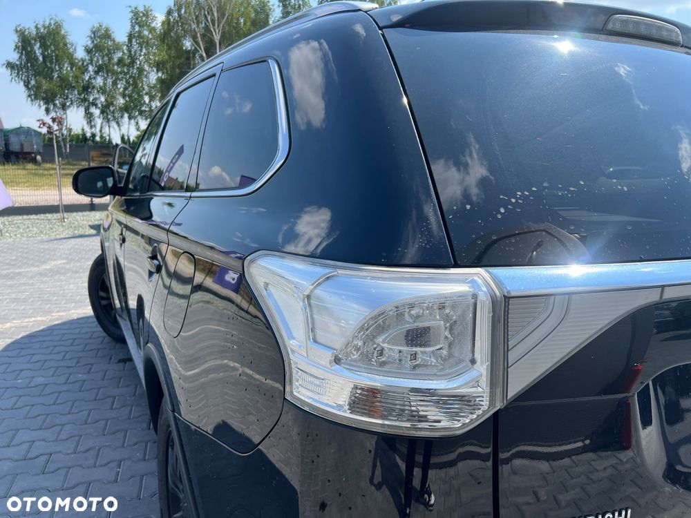 Mitsubishi Outlander 2.0 4WD CVT Edition+ - 10