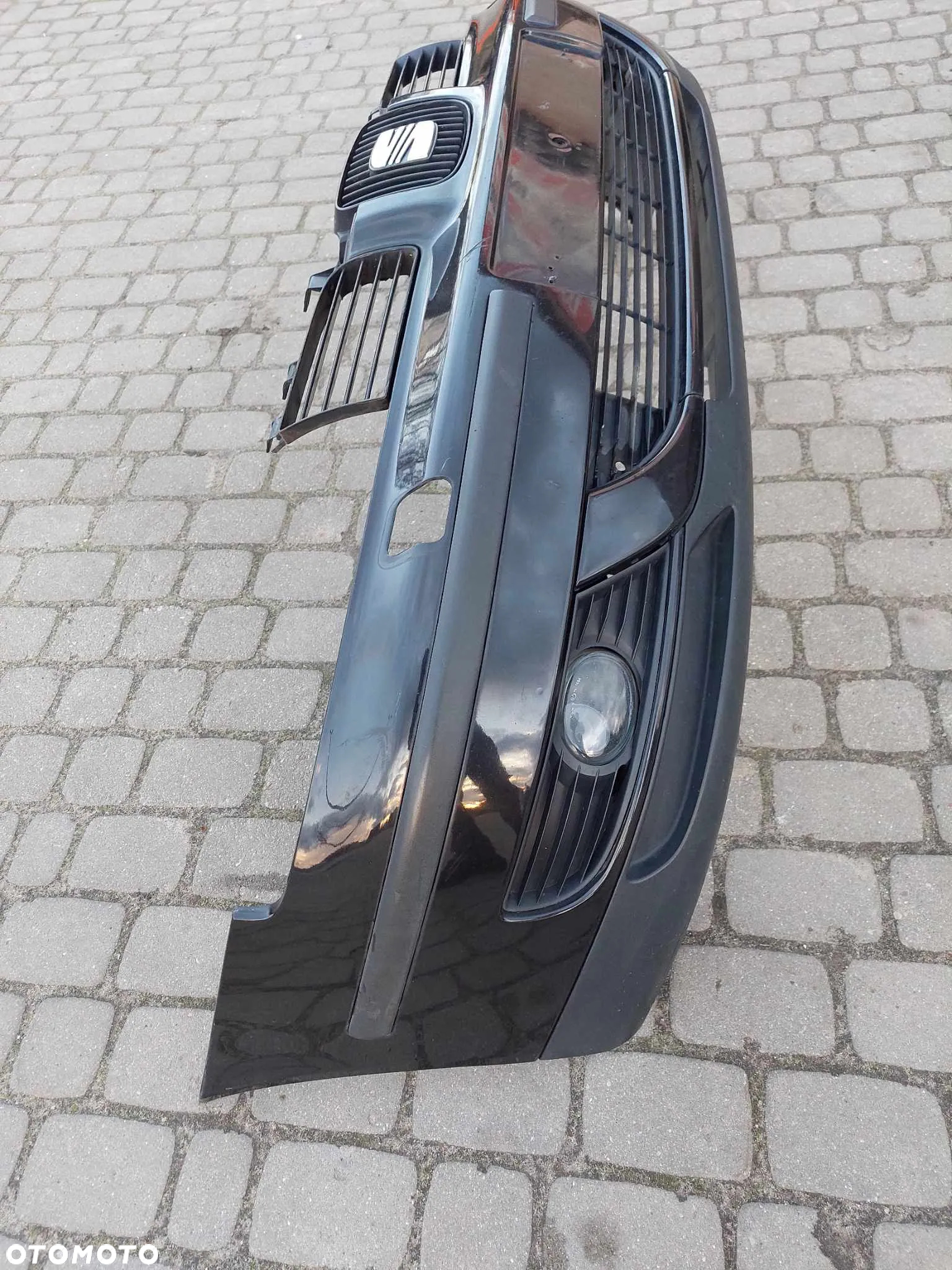 ZDERZAK PRZÓD Przedni Spryskiwacze SEAT LEON I LC9Z - 3