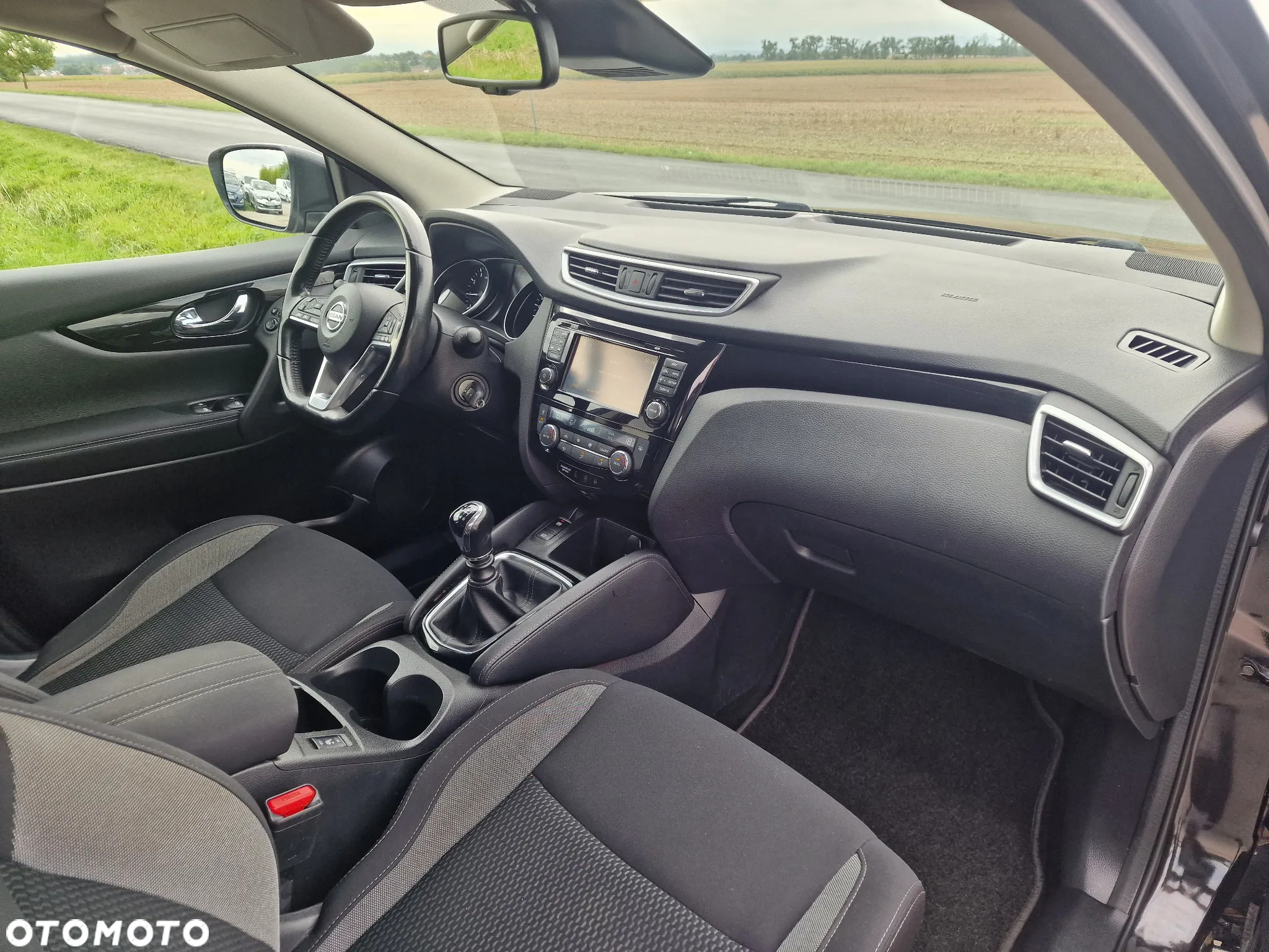 Nissan Qashqai 1.2 DIG-T Acenta EU6 - 37