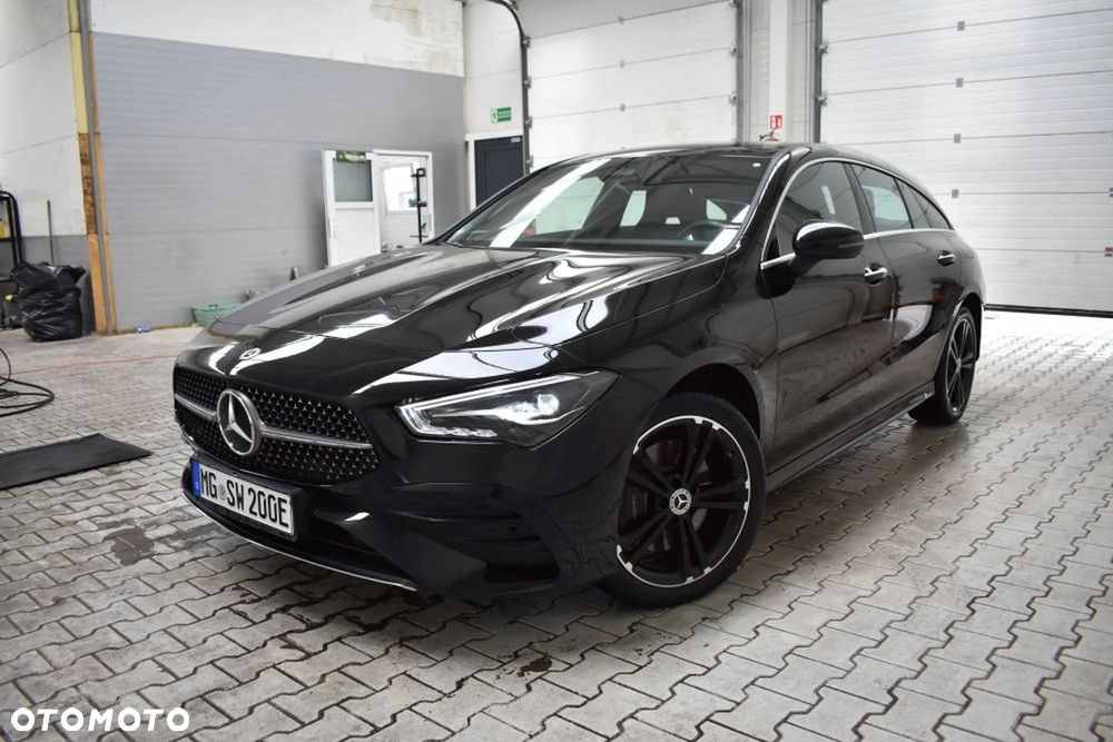 Mercedes-Benz CLA 250 e PHEV AMG Line 8G-DCT - 5
