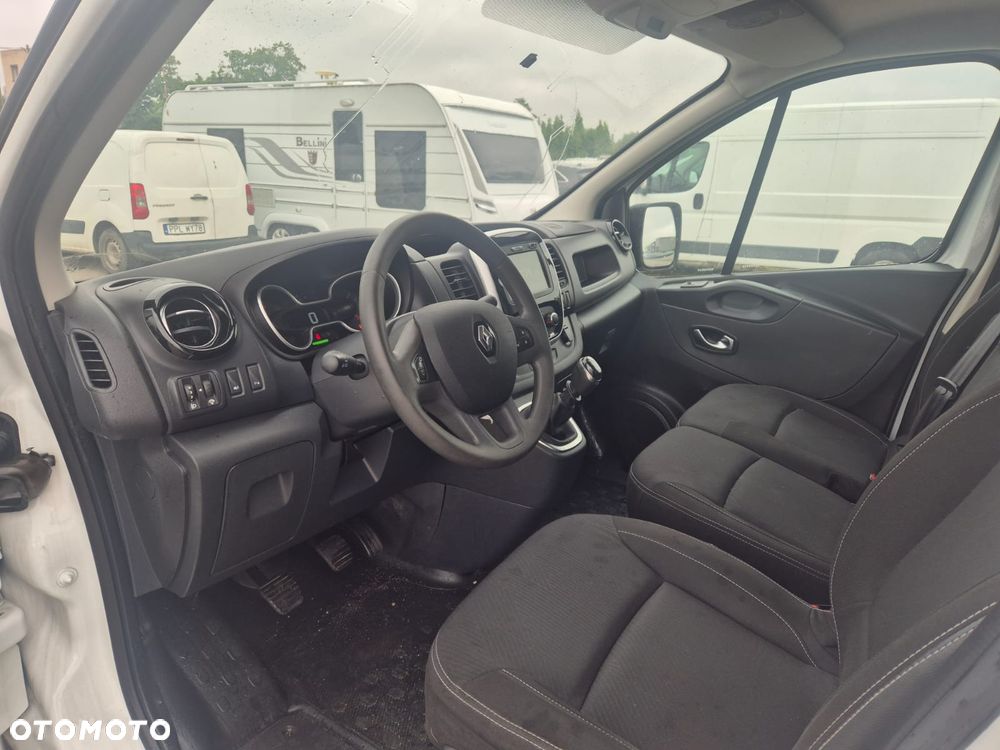 Renault Trafic - 9