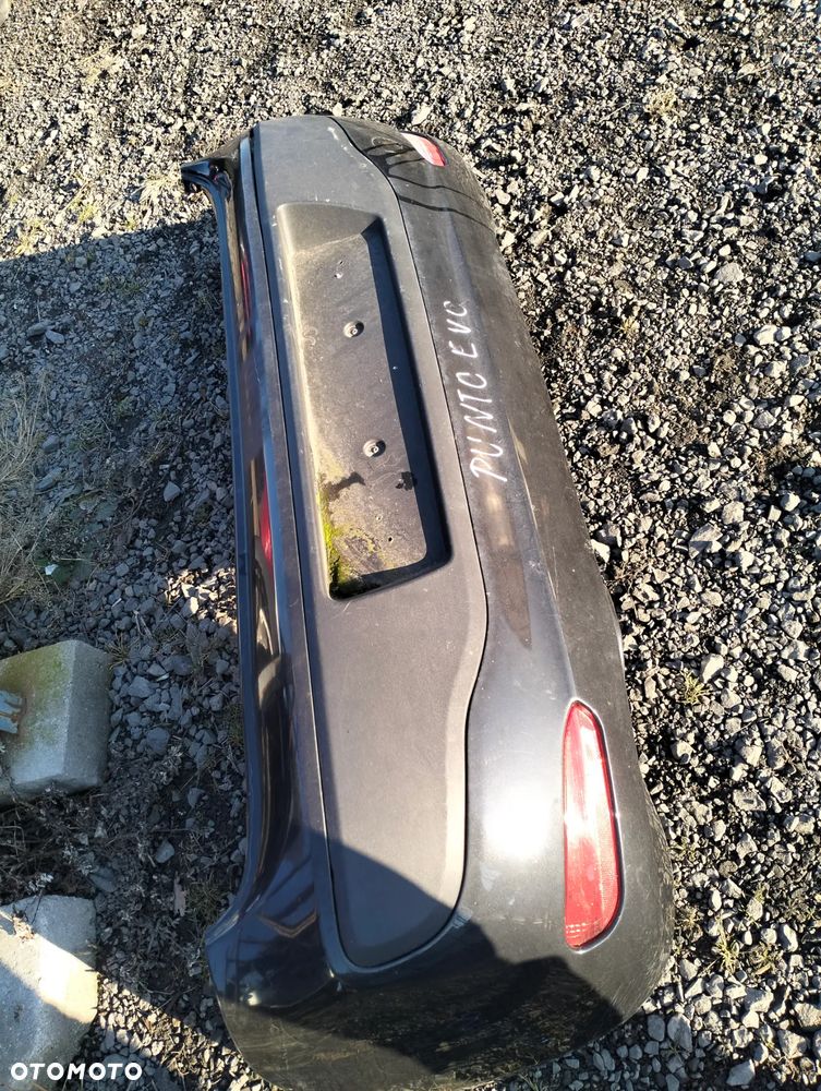 FIAT PUNTO EVO ZDERZAK TYŁ - 3