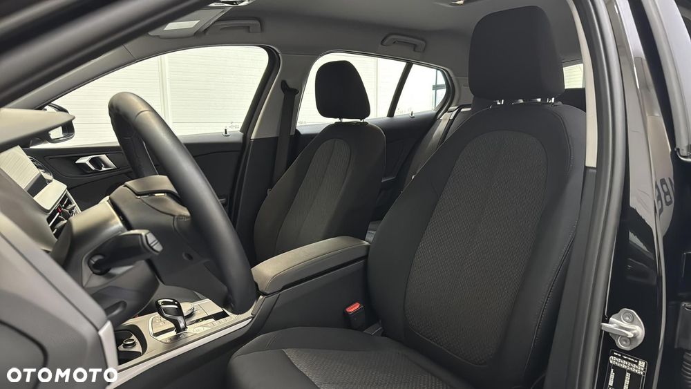 BMW Seria 1 118i Advantage - 13