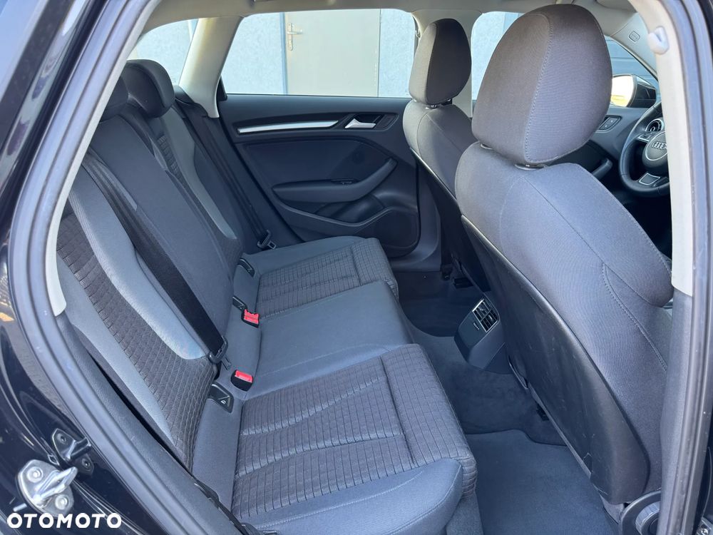 Audi A3 Sportback 1.4 TFSI cylinder on demand S tronic Attraction - 16